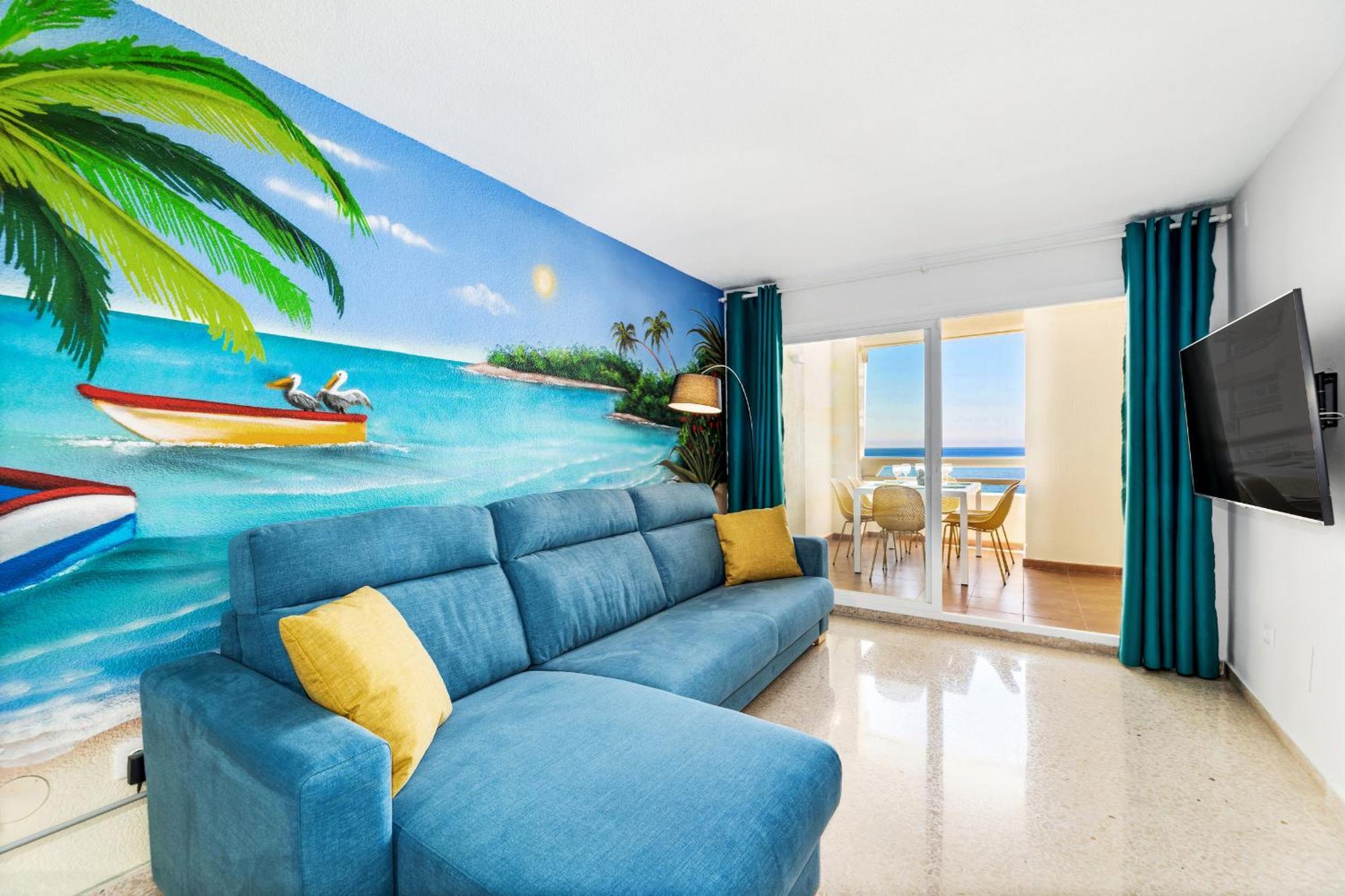 Apartment On The First Line Of The Sea With A View And Free Parking Марбелья Екстер'єр фото