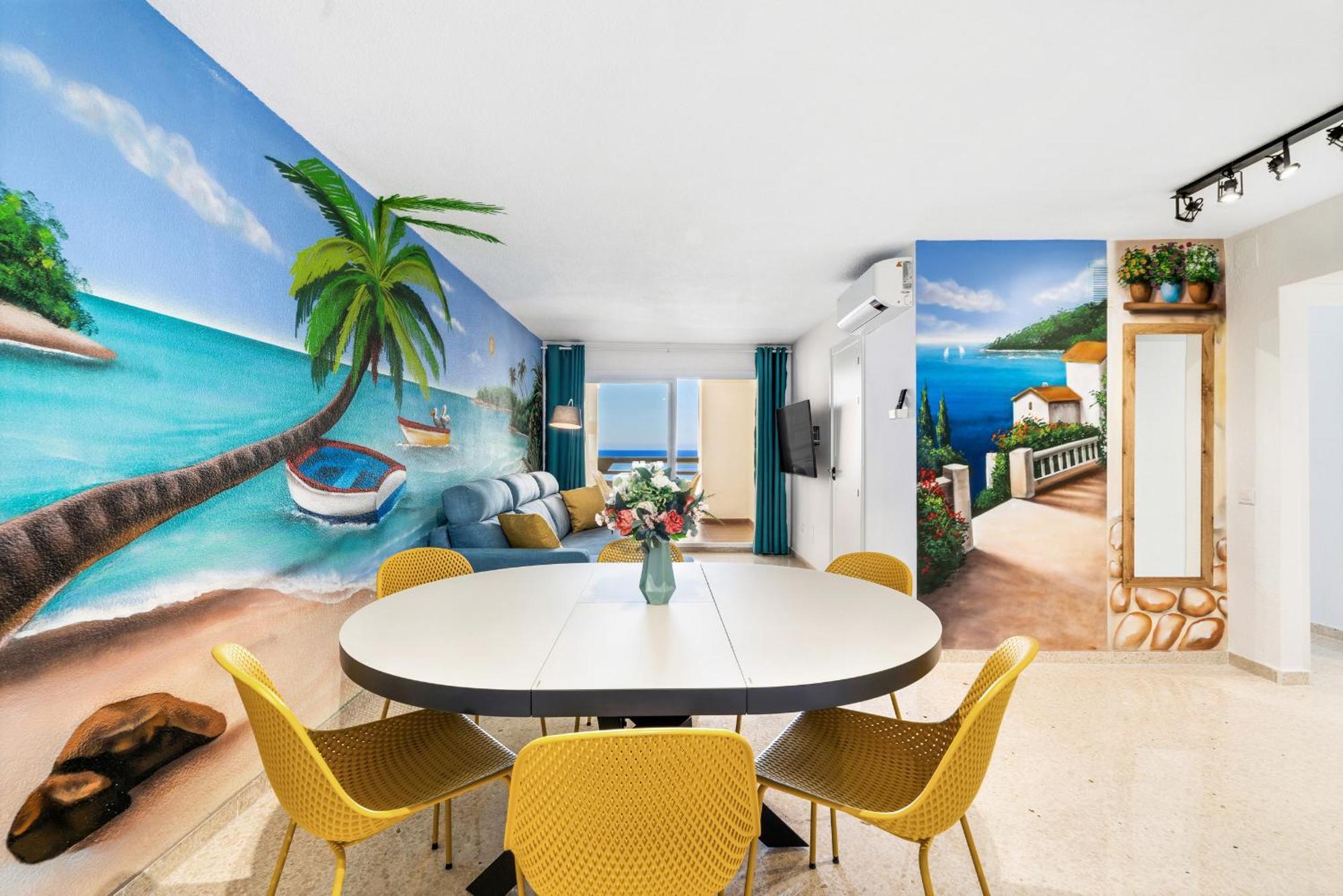 Apartment On The First Line Of The Sea With A View And Free Parking Марбелья Екстер'єр фото